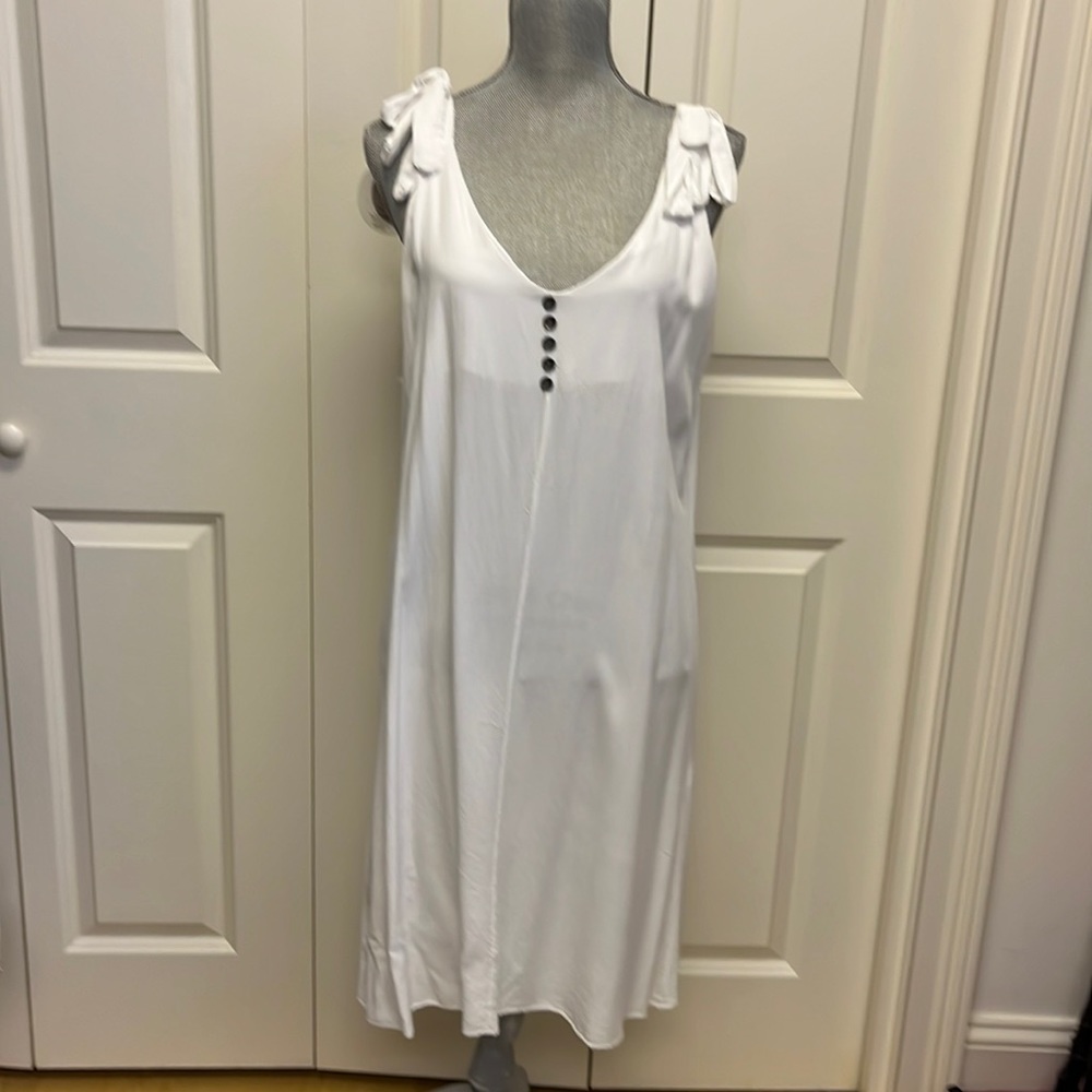 Dress/Beach cover up. Sz Medium NWT